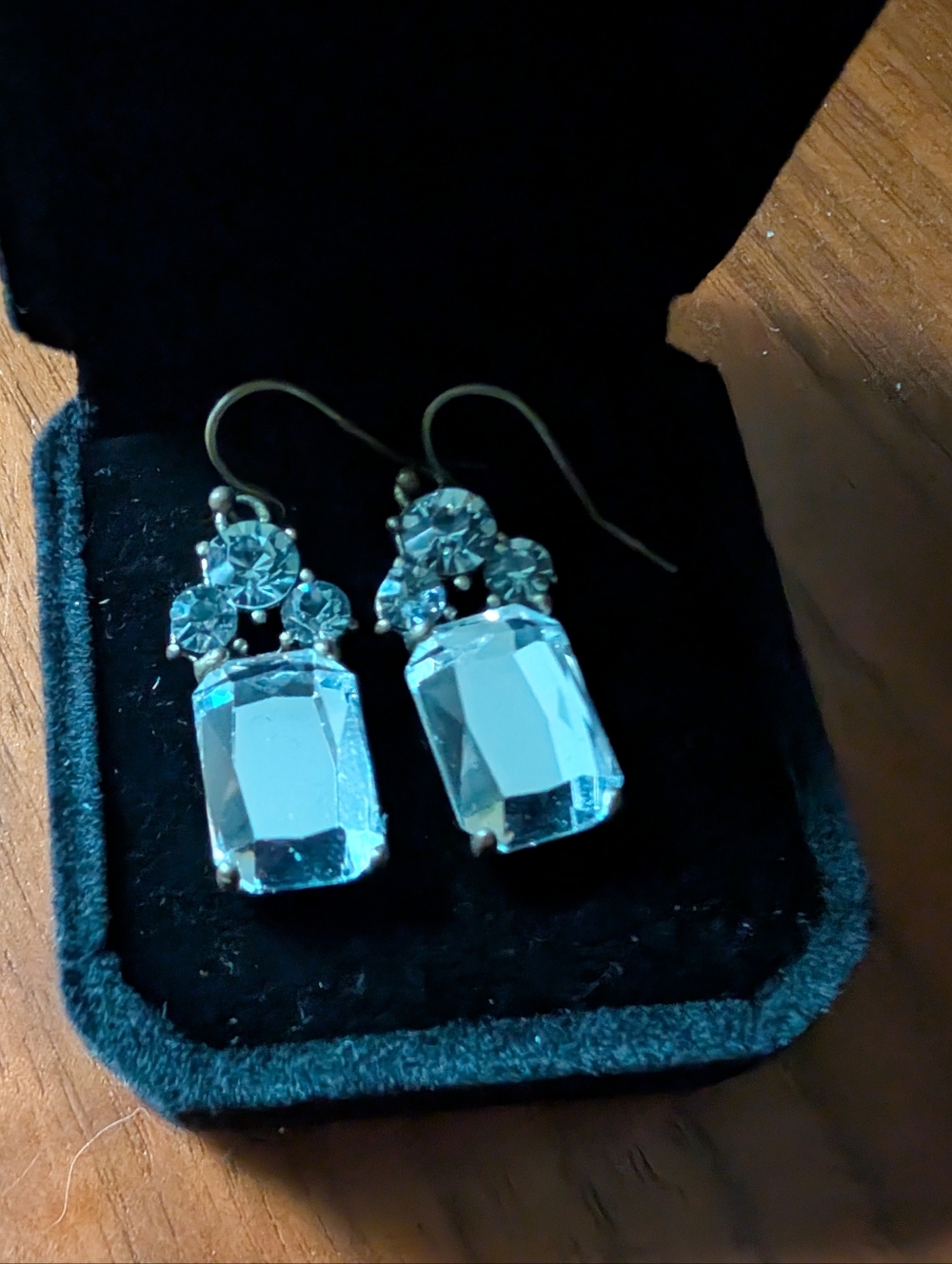 Vintage Retro Crystal/Rhinestone Earrings - Picture 6 of 6